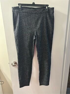 Nanette Lepore Black & Silver Metallic Knit Leggings